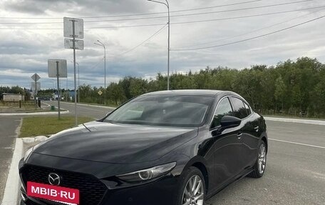 Mazda 3, 2021 год, 2 050 000 рублей, 3 фотография