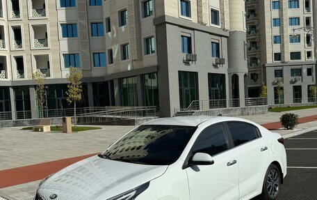 KIA Rio IV, 2020 год, 1 760 000 рублей, 4 фотография