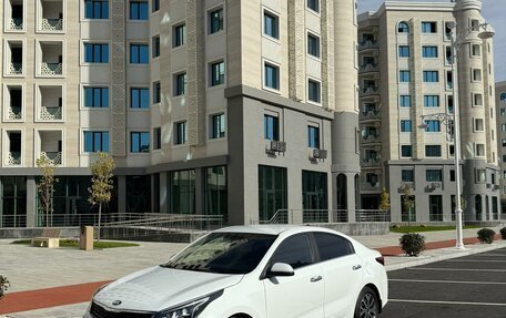 KIA Rio IV, 2020 год, 1 760 000 рублей, 2 фотография