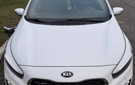 KIA cee'd GT II, 2014 год, 1 400 000 рублей, 2 фотография