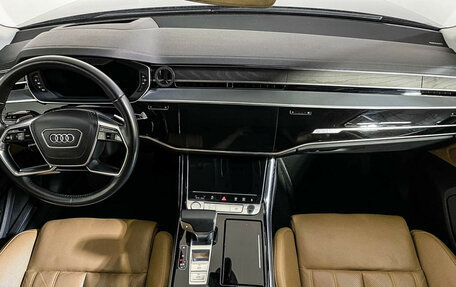 Audi A8, 2018 год, 4 077 000 рублей, 12 фотография