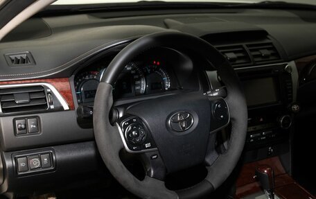 Toyota Camry, 2014 год, 1 350 000 рублей, 5 фотография