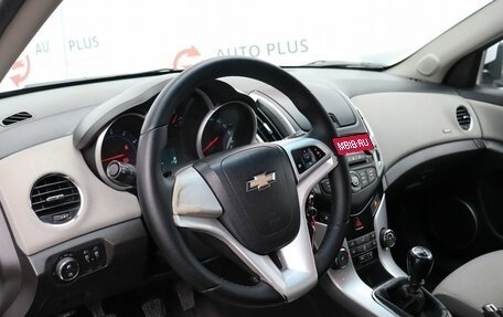 Chevrolet Cruze II, 2013 год, 579 000 рублей, 7 фотография