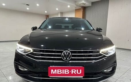 Volkswagen Passat B8 рестайлинг, 2022 год, 2 072 000 рублей, 2 фотография