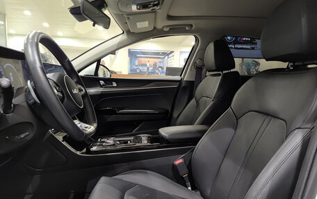 KIA K5, 2023 год, 3 290 000 рублей, 20 фотография