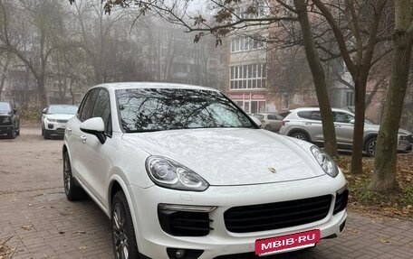 Porsche Cayenne III, 2017 год, 5 000 000 рублей, 3 фотография