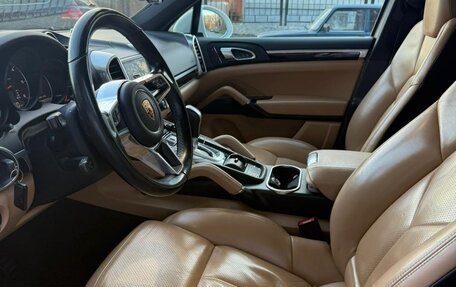 Porsche Cayenne III, 2017 год, 5 000 000 рублей, 20 фотография