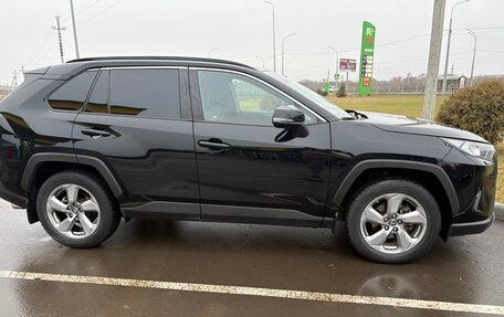 Toyota RAV4, 2020 год, 3 250 000 рублей, 16 фотография