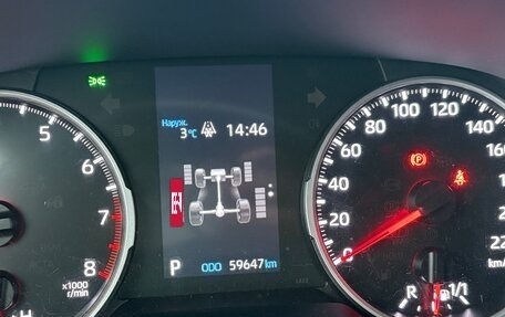 Toyota RAV4, 2020 год, 3 250 000 рублей, 29 фотография