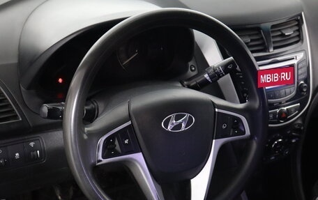 Hyundai Solaris II рестайлинг, 2011 год, 459 000 рублей, 9 фотография