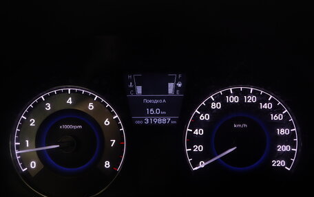 Hyundai Solaris II рестайлинг, 2011 год, 459 000 рублей, 16 фотография