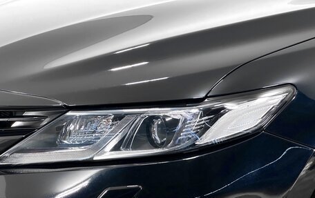 Toyota Camry, 2018 год, 3 099 000 рублей, 16 фотография