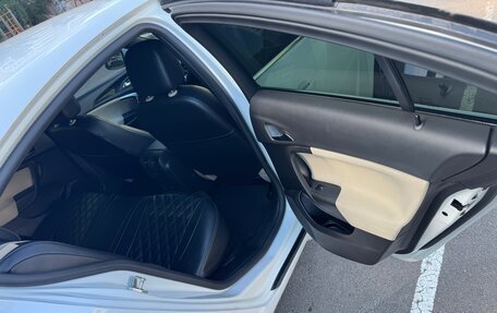 Opel Insignia II рестайлинг, 2014 год, 900 000 рублей, 7 фотография