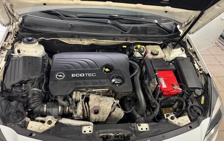 Opel Insignia II рестайлинг, 2014 год, 900 000 рублей, 13 фотография