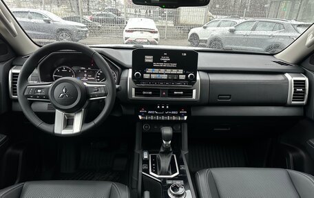 Mitsubishi L200, 2025 год, 5 350 000 рублей, 8 фотография