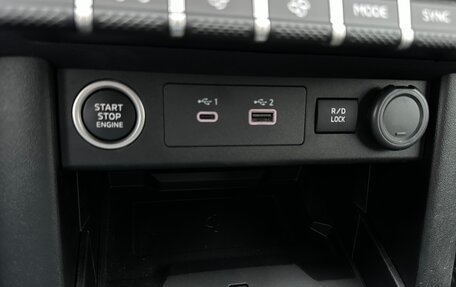 Mitsubishi L200, 2025 год, 5 350 000 рублей, 13 фотография