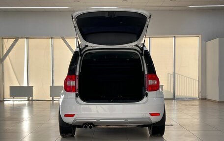 Skoda Yeti I рестайлинг, 2014 год, 950 000 рублей, 25 фотография