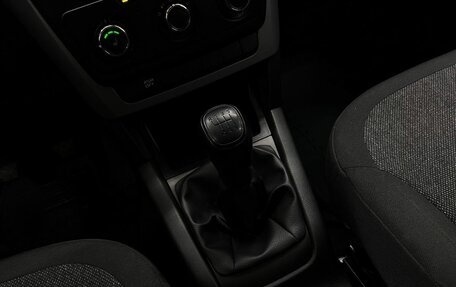 Skoda Yeti I рестайлинг, 2014 год, 950 000 рублей, 26 фотография