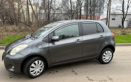 Toyota Yaris III рестайлинг, 2008 год, 700 000 рублей, 3 фотография