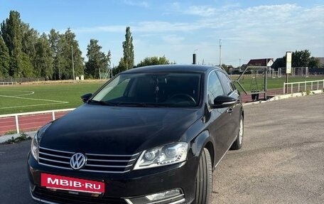 Volkswagen Passat B7, 2013 год, 1 150 000 рублей, 2 фотография