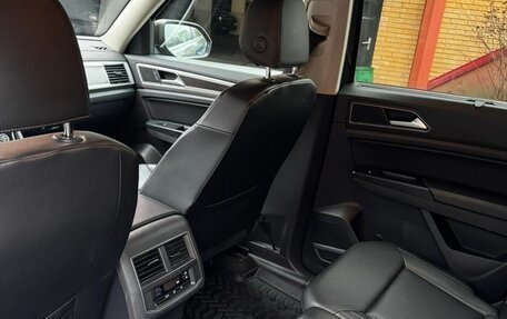 Volkswagen Teramont I, 2018 год, 2 850 000 рублей, 11 фотография