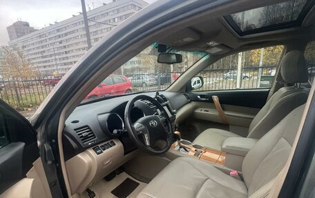 Toyota Highlander III, 2008 год, 1 470 000 рублей, 9 фотография
