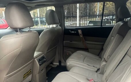 Toyota Highlander III, 2008 год, 1 470 000 рублей, 10 фотография