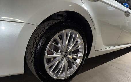 Toyota Camry, 2018 год, 2 870 000 рублей, 20 фотография