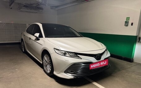 Toyota Camry, 2018 год, 2 870 000 рублей, 19 фотография