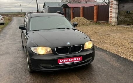 BMW 1 серия, 2011 год, 750 000 рублей, 3 фотография