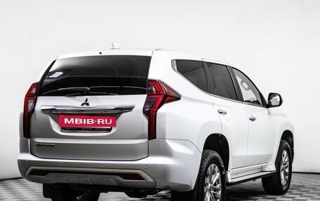 Mitsubishi Pajero Sport III рестайлинг, 2020 год, 4 449 000 рублей, 5 фотография