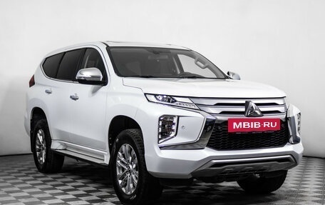 Mitsubishi Pajero Sport III рестайлинг, 2020 год, 4 449 000 рублей, 3 фотография
