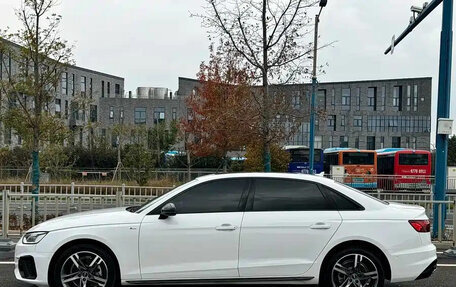 Audi A4, 2022 год, 2 450 013 рублей, 3 фотография