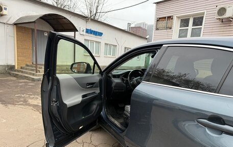 Toyota Venza, 2021 год, 3 600 000 рублей, 10 фотография