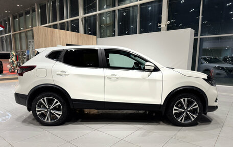 Nissan Qashqai, 2022 год, 2 260 000 рублей, 6 фотография