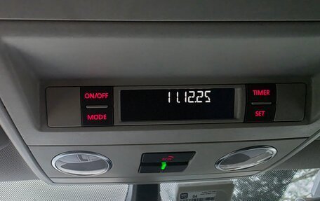 Volkswagen Caravelle T6 рестайлинг, 2019 год, 3 850 000 рублей, 16 фотография