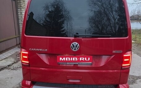 Volkswagen Caravelle T6 рестайлинг, 2019 год, 3 850 000 рублей, 11 фотография