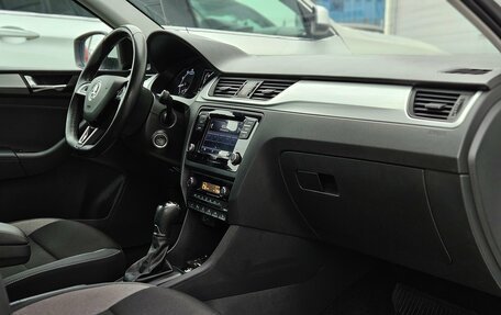 Skoda Rapid I, 2019 год, 1 250 000 рублей, 10 фотография