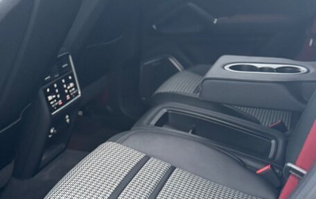 Porsche Cayenne III, 2021 год, 17 000 000 рублей, 8 фотография