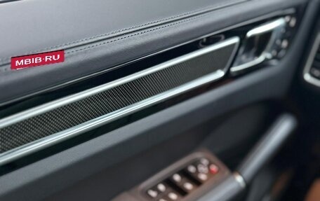 Porsche Cayenne III, 2021 год, 17 000 000 рублей, 17 фотография