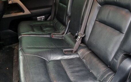 Toyota Land Cruiser 200, 2012 год, 3 000 000 рублей, 27 фотография