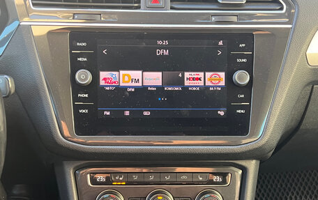 Volkswagen Tiguan II, 2019 год, 2 150 000 рублей, 9 фотография