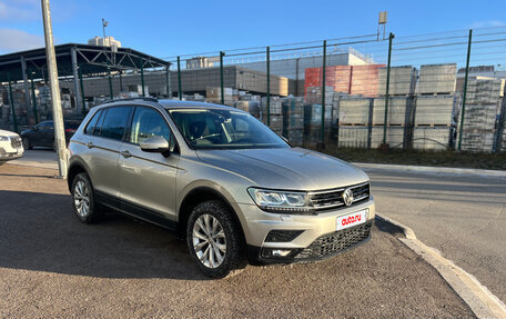 Volkswagen Tiguan II, 2019 год, 2 150 000 рублей, 2 фотография