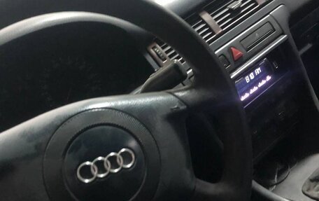 Audi A6, 2001 год, 300 000 рублей, 2 фотография