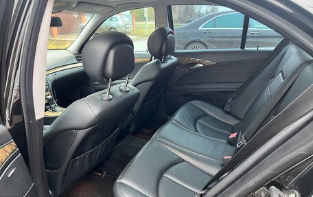 Mercedes-Benz E-Класс, 2007 год, 1 200 000 рублей, 10 фотография