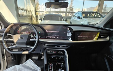 Audi Q5, 2025 год, 8 000 000 рублей, 4 фотография