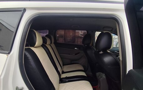 Chevrolet Orlando I, 2012 год, 570 000 рублей, 10 фотография