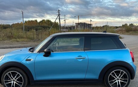 MINI Hatch, 2018 год, 1 777 000 рублей, 5 фотография