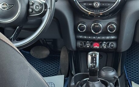 MINI Hatch, 2018 год, 1 777 000 рублей, 10 фотография