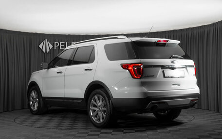 Ford Explorer VI, 2015 год, 2 550 000 рублей, 4 фотография